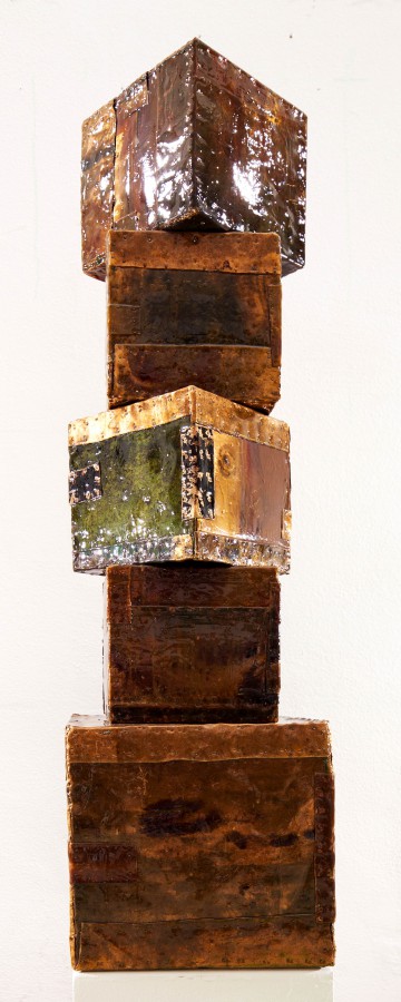 Cubetower, 2014, 112x30x30cm,, Lackiertes Kupfer